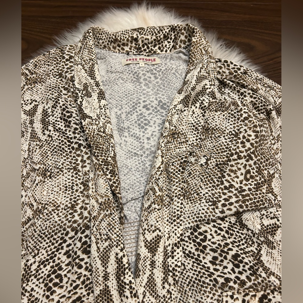 FREE PEOPLE ‘Wild Nights’ Festival Boho Snake Print Duster - Picture 5 of 13